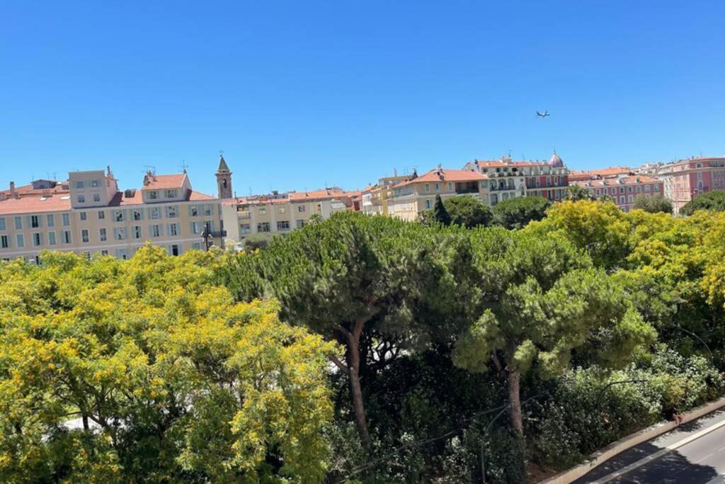 Spacious 3 Bedroom Flat Nice Center - Magnificent View-Parking Dış mekan fotoğraf