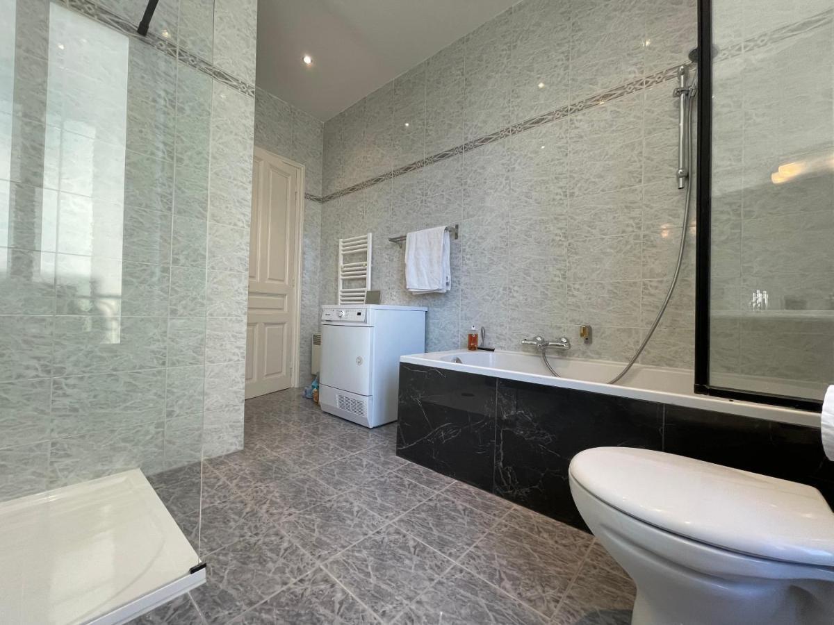 Spacious 3 Bedroom Flat Nice Center - Magnificent View-Parking Dış mekan fotoğraf